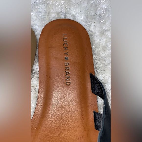 Lucky Brand
Lucky Brand Women's Anika Leather Black Sandal - Picture 9 of 11